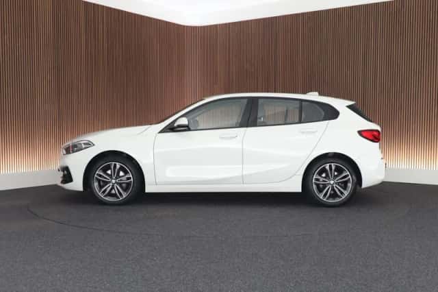 BMW 1-Serie (2021) thumbnail 6