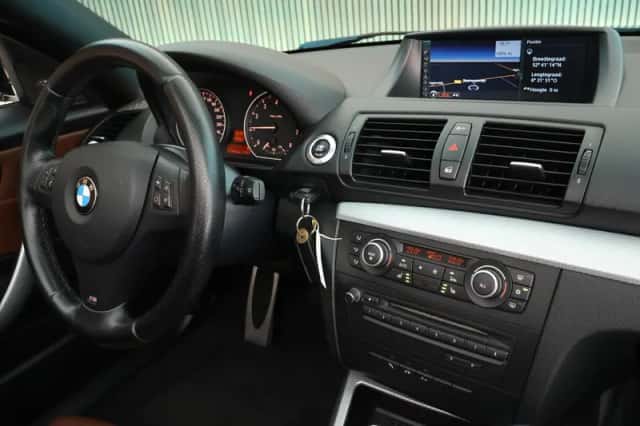BMW 1-Serie (2012) thumbnail 3