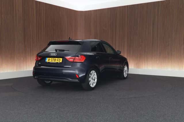 Audi A1 (2021) thumbnail 6