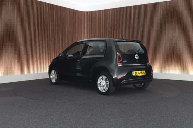 Volkswagen Up! (2019) thumbnail 5