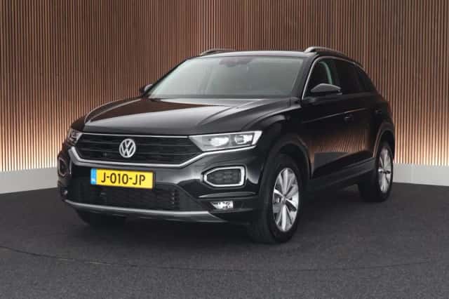 Volkswagen T-Roc (2020) thumbnail 1