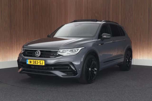 Volkswagen Tiguan (2021) thumbnail 1
