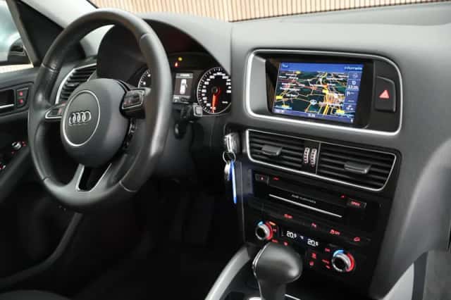 Audi Q5 (2015) thumbnail 3