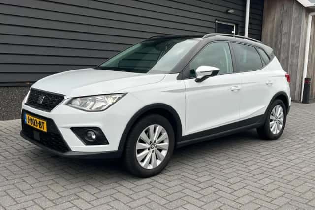 SEAT Arona (2020) thumbnail 1