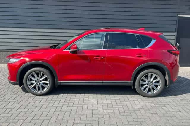 Mazda CX-5 (2018) thumbnail 2