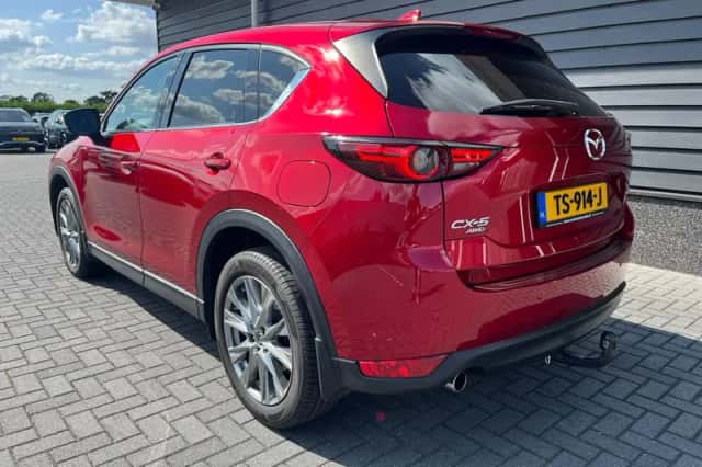 Mazda CX-5 (2018) thumbnail 3