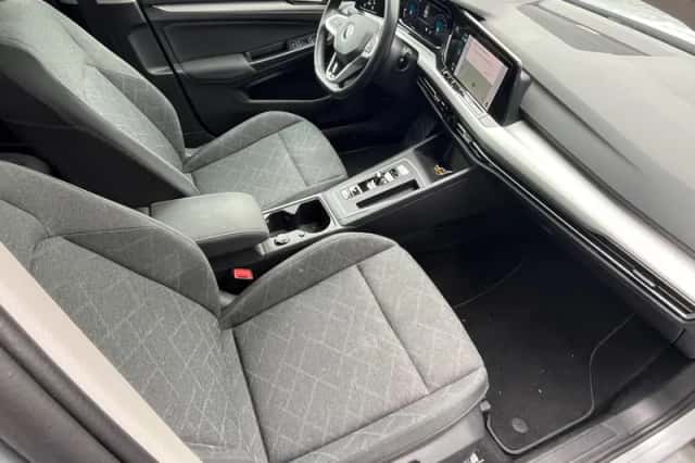 Volkswagen Golf (2020) thumbnail 5