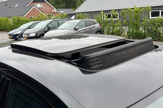 Audi e-tron (2021) thumbnail 5