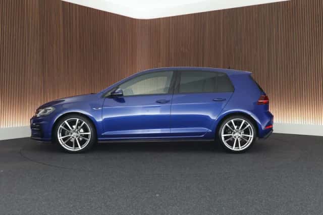 Volkswagen Golf (2019) thumbnail 5