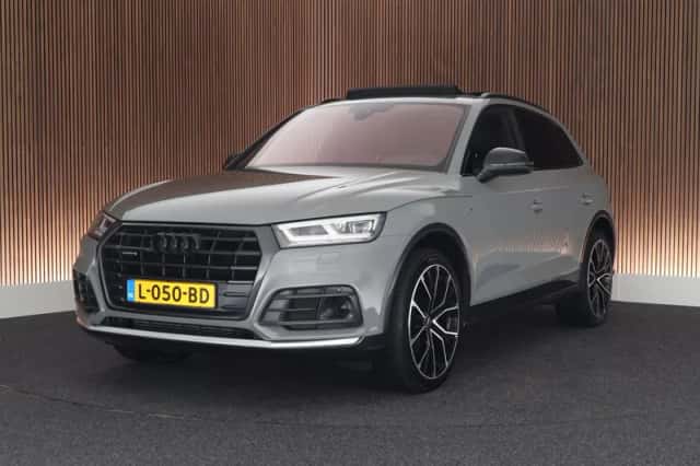 Audi Q5 (2018) thumbnail 1
