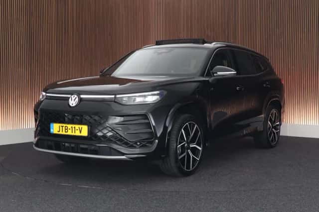 Volkswagen Tayron (2025) thumbnail 1