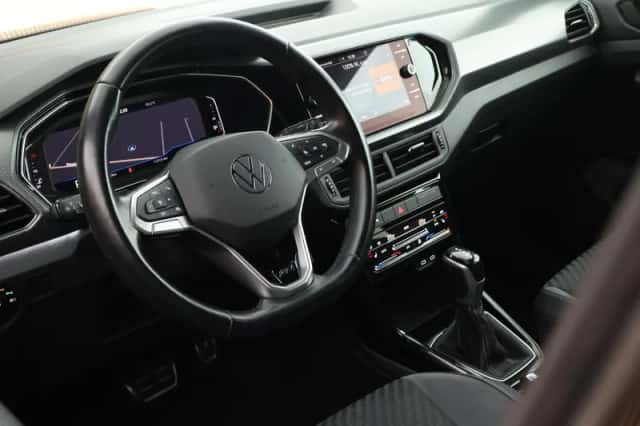 Volkswagen T-Cross (2023) thumbnail 3