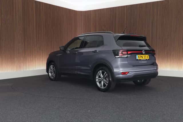 Volkswagen T-Cross (2023) thumbnail 6
