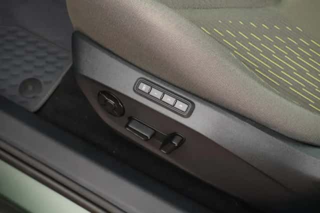 CUPRA Raval (2026) thumbnail 5
