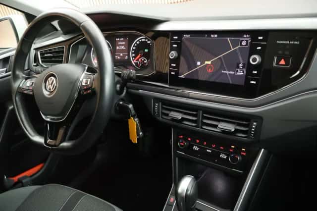 Volkswagen Polo (2020) thumbnail 3