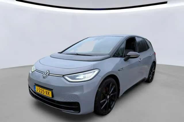 Volkswagen ID.3 (2020) thumbnail 1