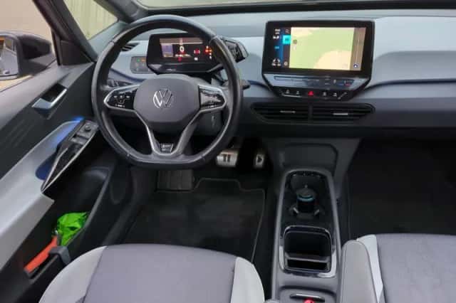 Volkswagen ID.3 (2020) thumbnail 2