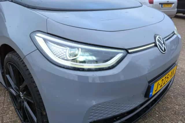 Volkswagen ID.3 (2020) thumbnail 5