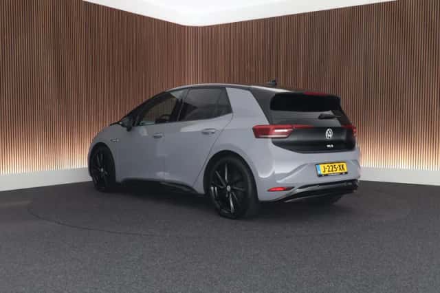 Volkswagen ID.3 (2020) thumbnail 6