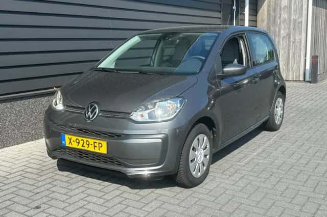 Volkswagen Up! (2023) thumbnail 1