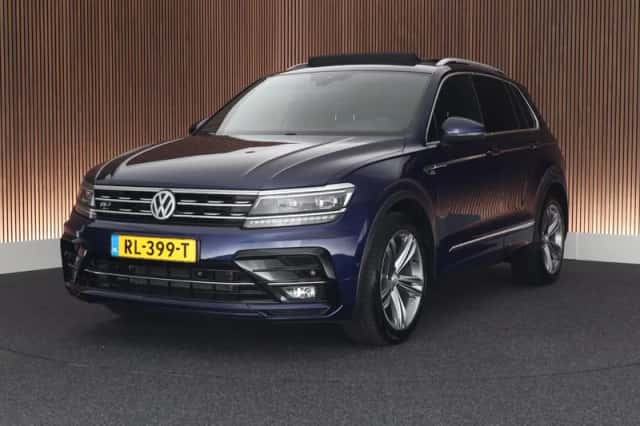 Volkswagen Tiguan (2018) thumbnail 1
