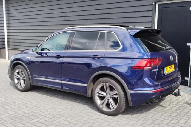 Volkswagen Tiguan (2018) thumbnail 4