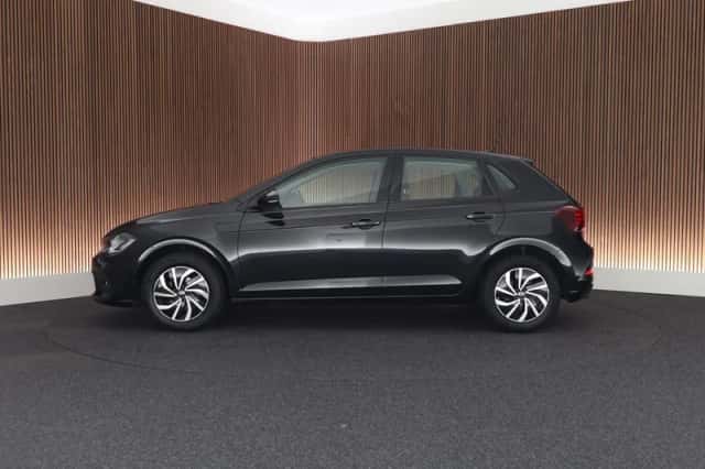 Volkswagen Polo (2022) thumbnail 4