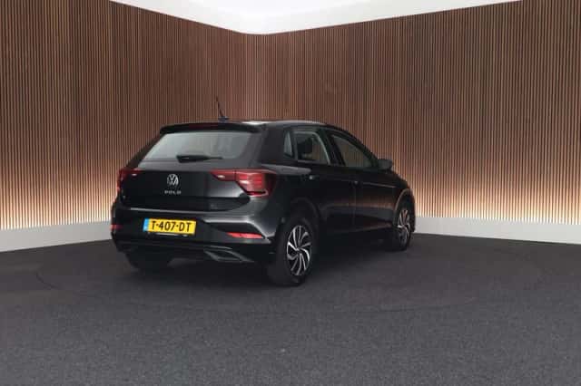 Volkswagen Polo (2022) thumbnail 6