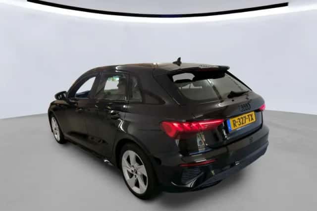 Audi A3 (2022) thumbnail 4