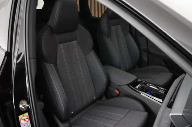 Audi Q6 (2026) thumbnail 2