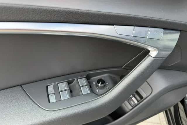 Audi A6 (2020) thumbnail 3