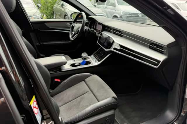 Audi A6 (2020) thumbnail 4