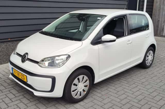 Volkswagen Up! (2021) thumbnail 1