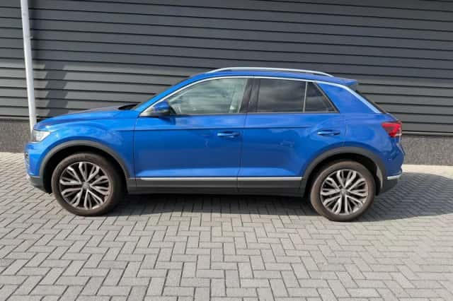 Volkswagen T-Roc (2020) thumbnail 4