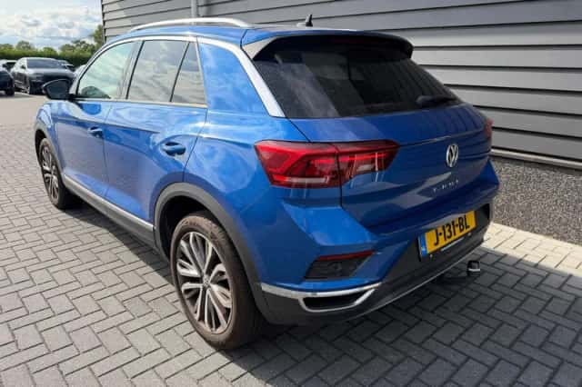 Volkswagen T-Roc (2020) thumbnail 5