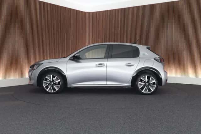 Peugeot e-208 (2022) thumbnail 6