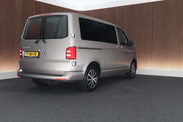 Volkswagen Transporter (2019) thumbnail 6