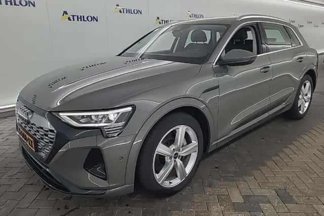 Audi Q8 e-tron (2023) thumbnail 1