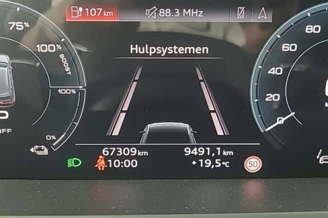Audi Q8 e-tron (2023) thumbnail 6