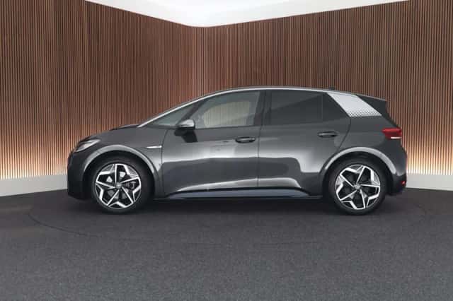 Volkswagen ID.3 (2020) thumbnail 5