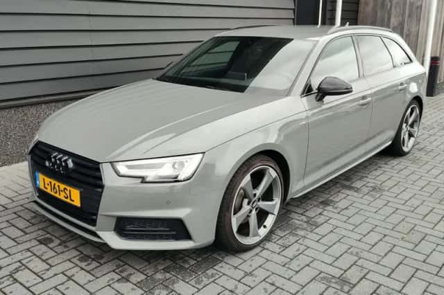 Audi A4 (2018) thumbnail 1