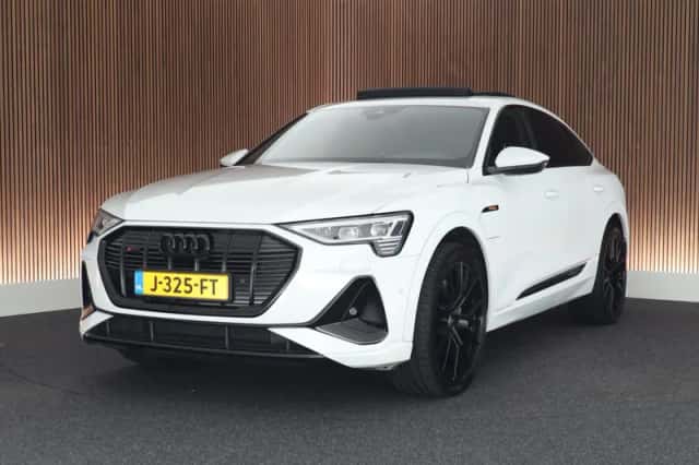Audi e-tron (2020) thumbnail 1