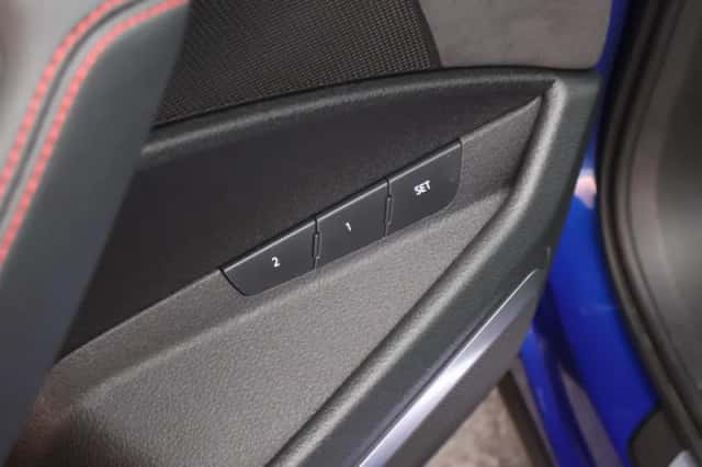 Audi Q8 (2023) thumbnail 6