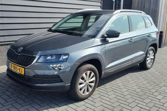 Škoda Karoq (2020) thumbnail 1
