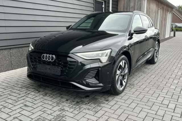 Audi Q8 e-tron (2023) thumbnail 1