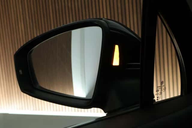 Volkswagen Tiguan (2023) thumbnail 6