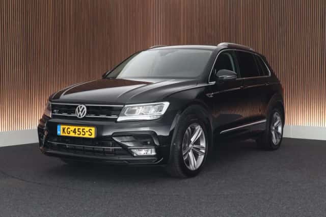 Volkswagen Tiguan (2016) thumbnail 1