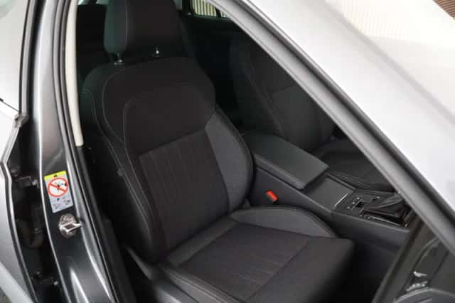 Škoda Superb (2023) thumbnail 2