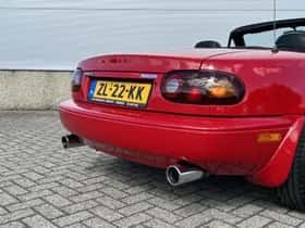 Mazda MX-5 (1991) thumbnail 11