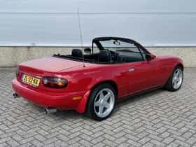 Mazda MX-5 (1991) thumbnail 10